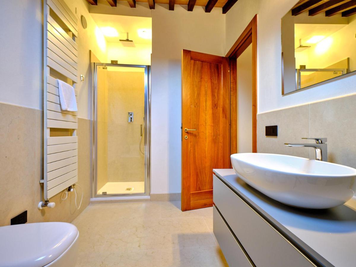 Apartmentsarena - Residenza Degli Scaligeri - Piazza Erbe * Vérone