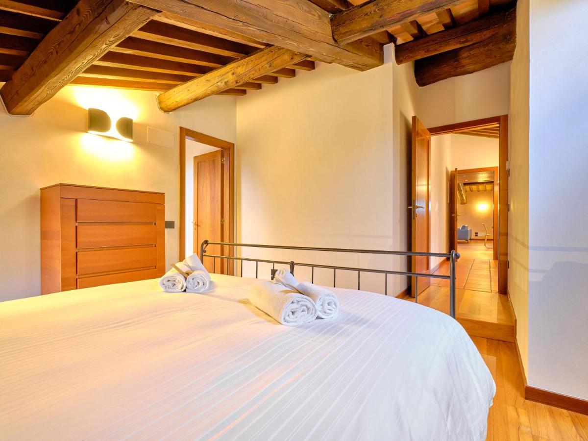 Apartmentsarena - Residenza Degli Scaligeri - Piazza Erbe Appartement Vérone
